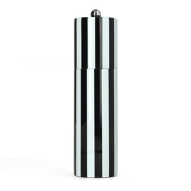 Addison Ross - Column Striped Pfeffer- & Salzmühle Schwarz & Weiß 24 cm Addison Ross - Column Striped Peper & Zoutmolen Black & White 24 cm Peper/Zoutmolen Addison Ross