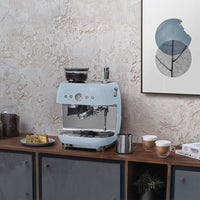 Smeg - Espressomachine | Zwart | Jaren 50 | Handmatige espressomachine met geïntegreerde bonenmaler Handmatige Espressomachine Smeg