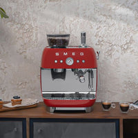Smeg - Espressomachine | Zwart | Jaren 50 | Handmatige espressomachine met geïntegreerde bonenmaler Handmatige Espressomachine Smeg
