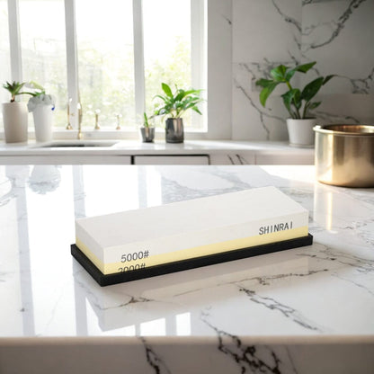 Shinrai Japan - Set de couteaux 3 pièces Epoxy Sapphire + pierre à aiguiser