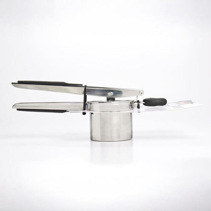 Presse-pommes de terre OXO en acier inoxydable 29 cm
