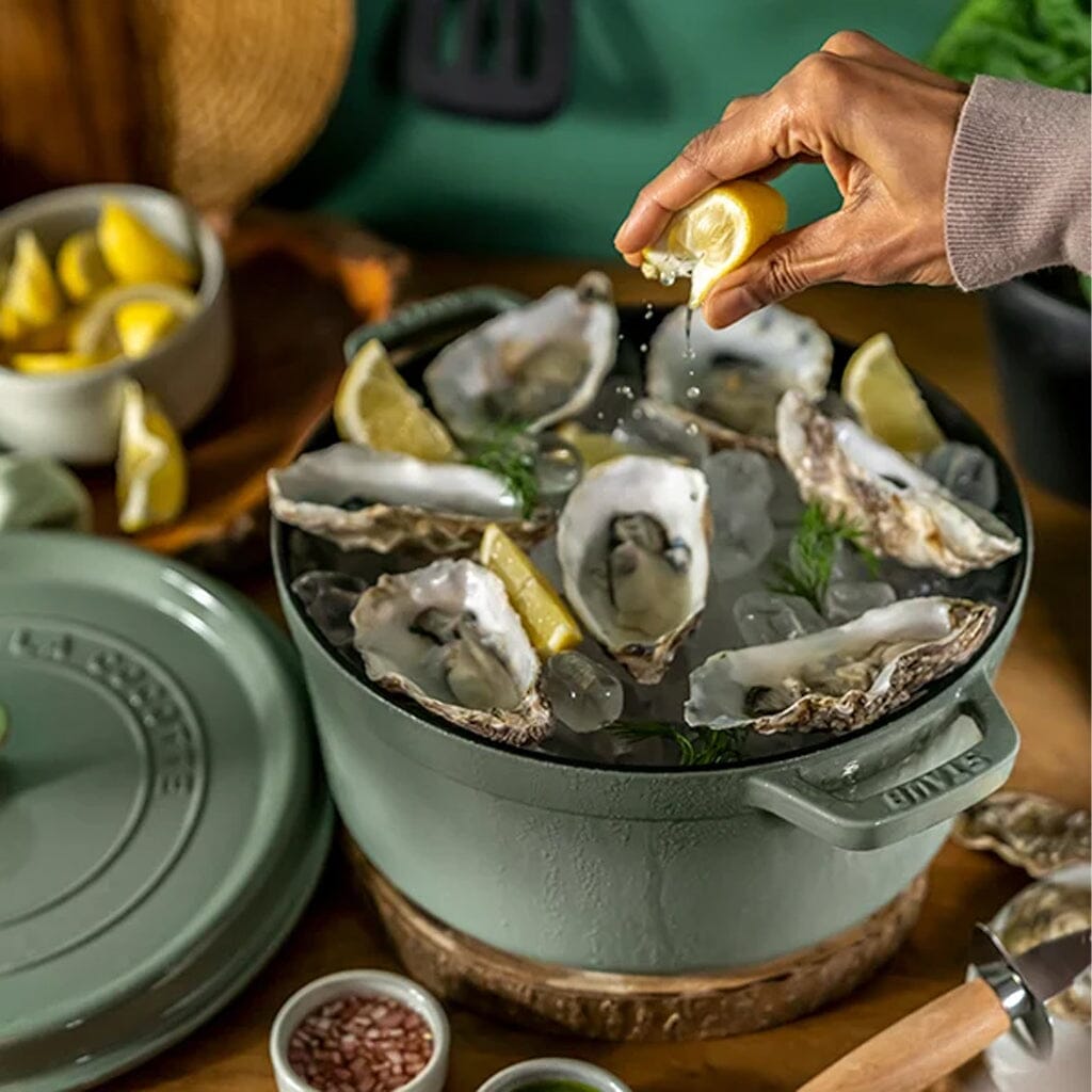 Stielkasserolle aus Gusseisen | Le Creuset DE Stielkasserolle aus Gusseisen | Le Creuset DE
